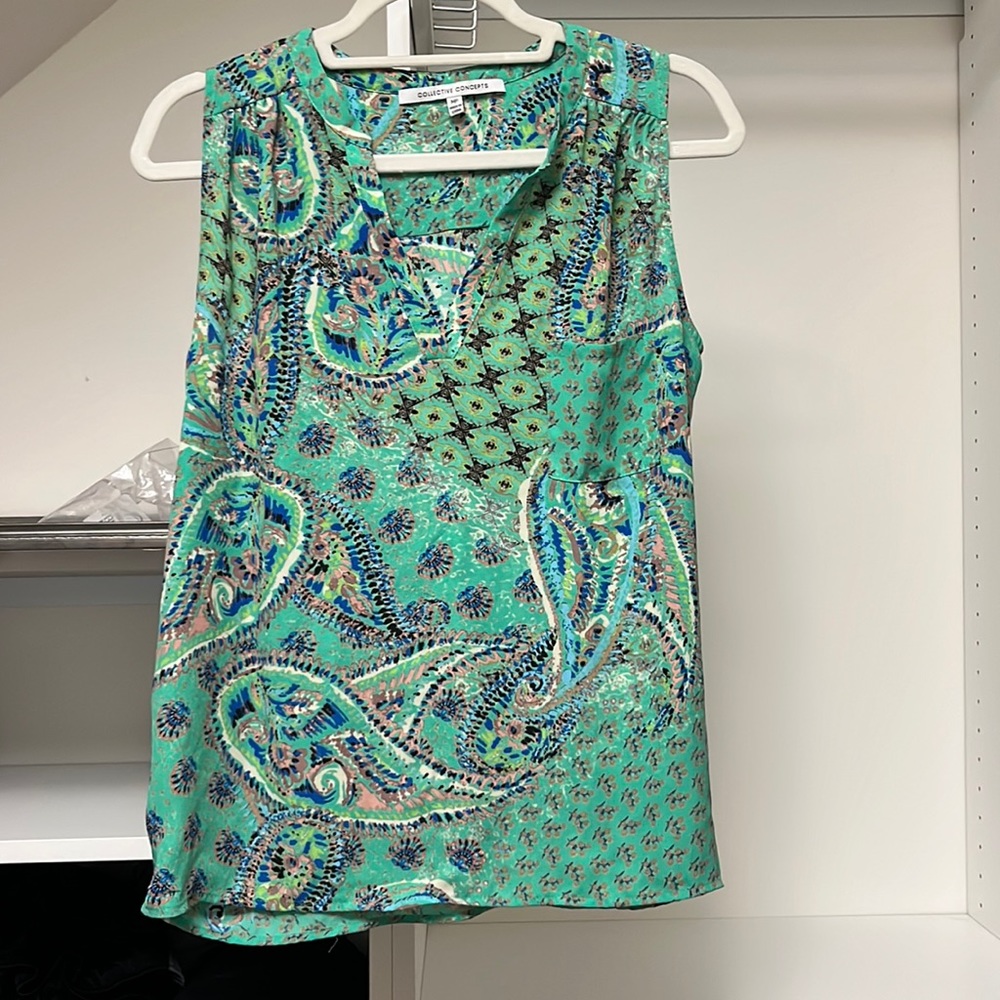 Sleeveless top
